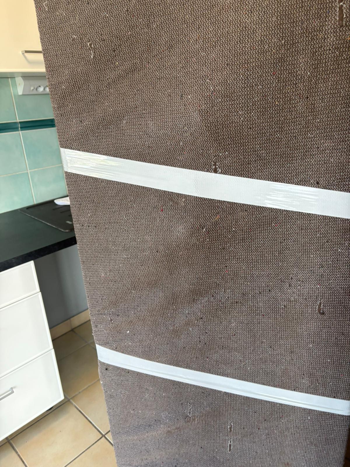 Emballage minutieux d'un meuble de cuisine par EN PAYS WÊ